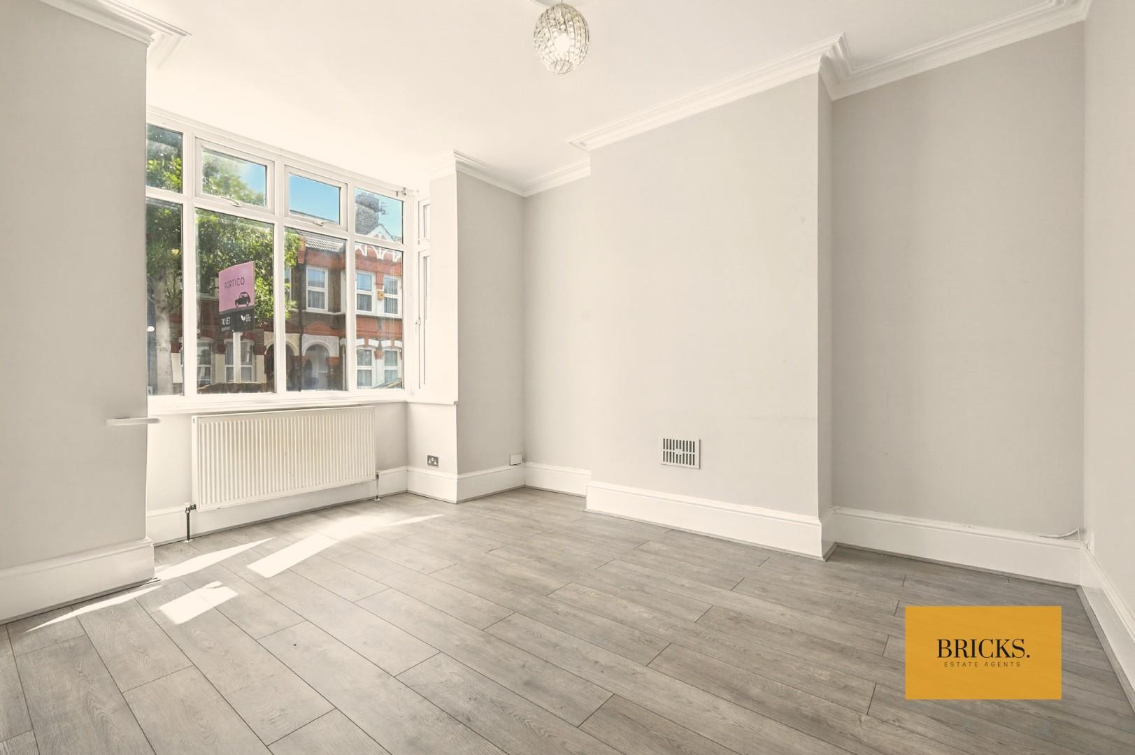 4tJynrEfC06Vctm5ZqxljQ